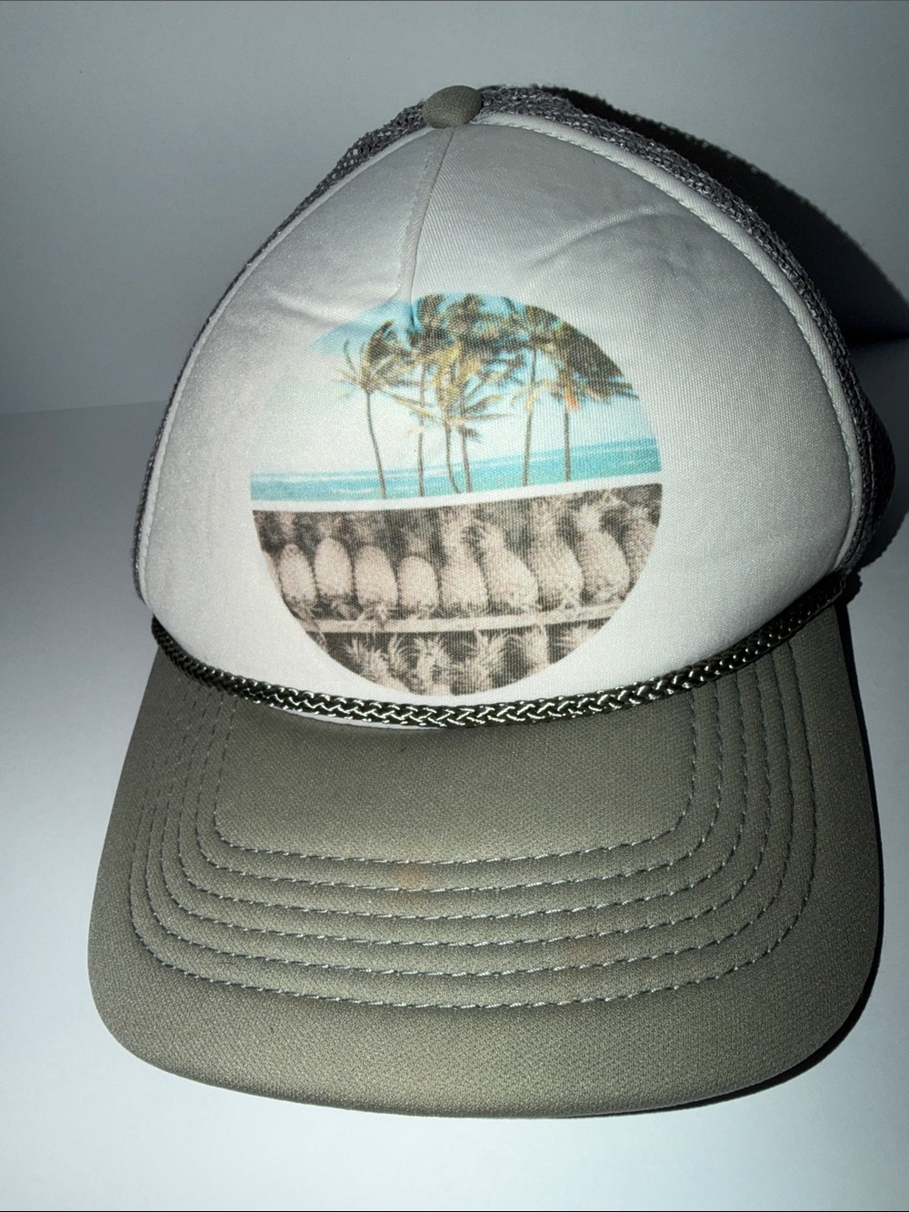 Women’s O’neill hat